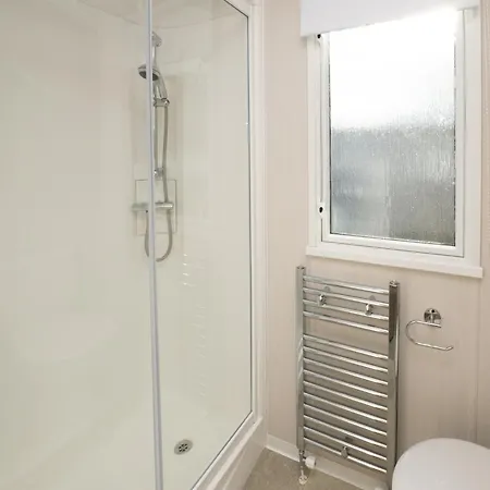 Sunking Caravan By Belvilla Holiday home Looe
