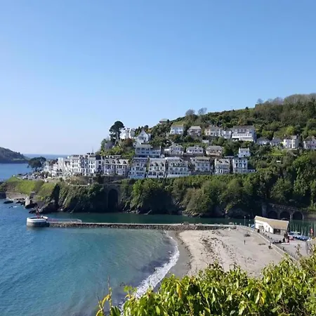 Sunking Caravan By Belvilla Holiday home Looe